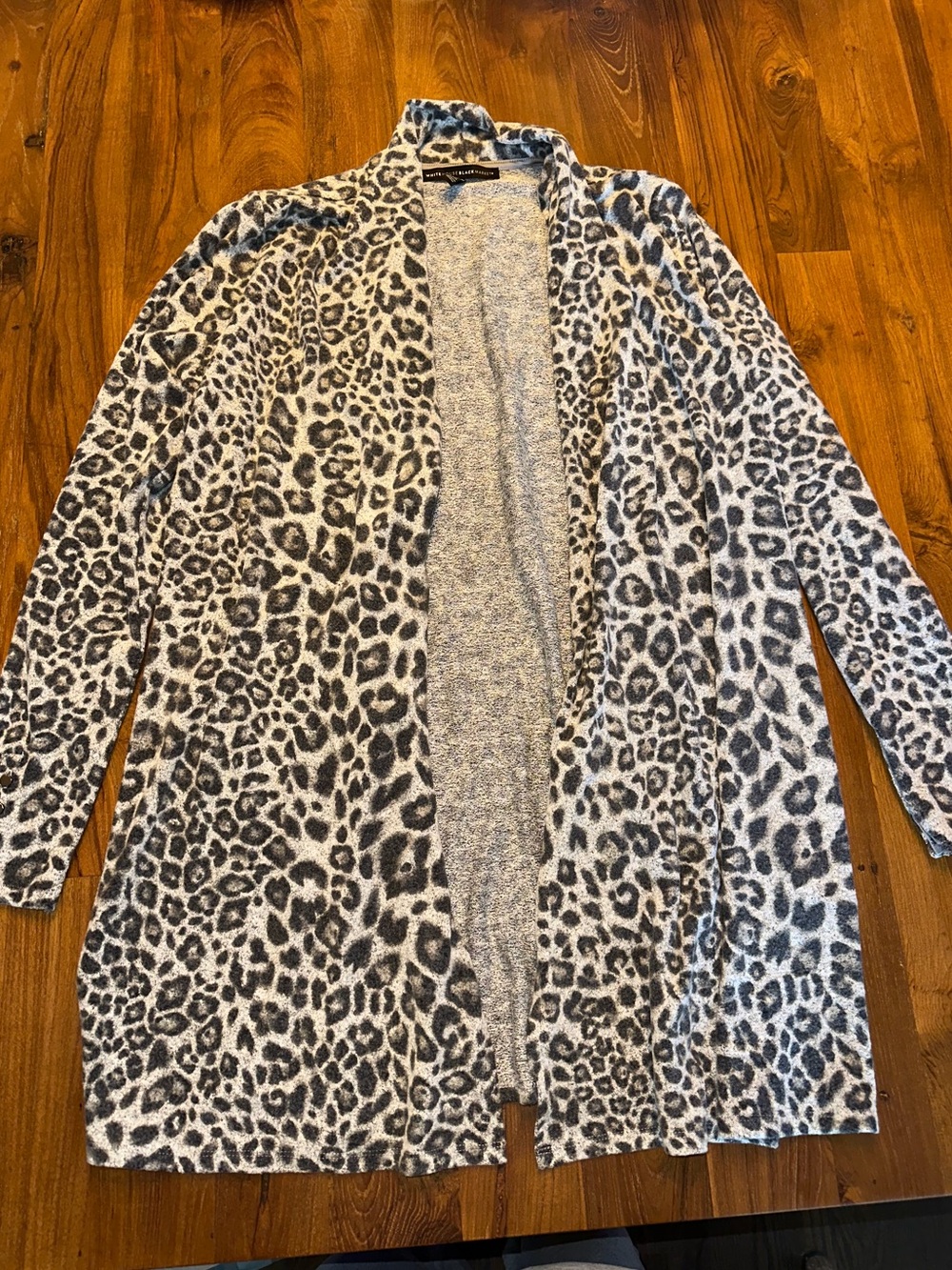 White House Black Market Women’s Leopard Print Cardigan Sweater Size Medium